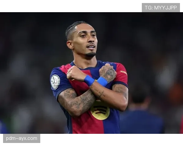 拉菲尼亚世界杯表现抢眼，闪耀赛场引关注