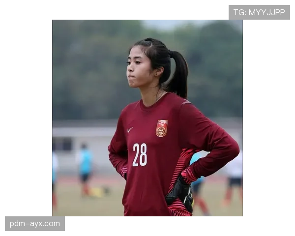安洗莹每天喝的水都是按毫升掐着点灌的，这哪是运动员，简直是AI